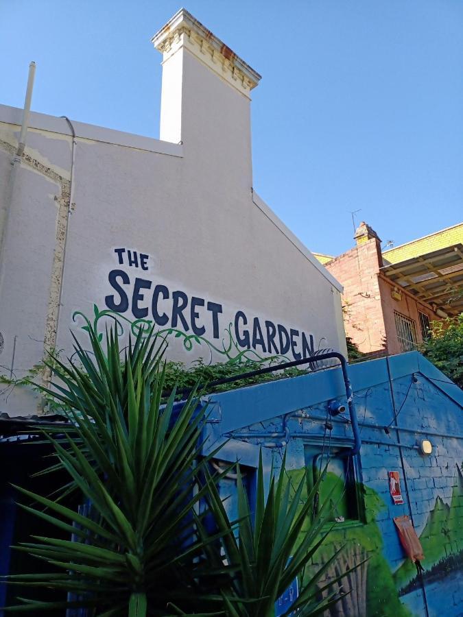 Secret Garden Backpackers, Sydney Hostel Bagian luar foto